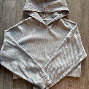 Alo Yoga Muse Hoodie Ribbed Cropped Heather Gray Medium EUC